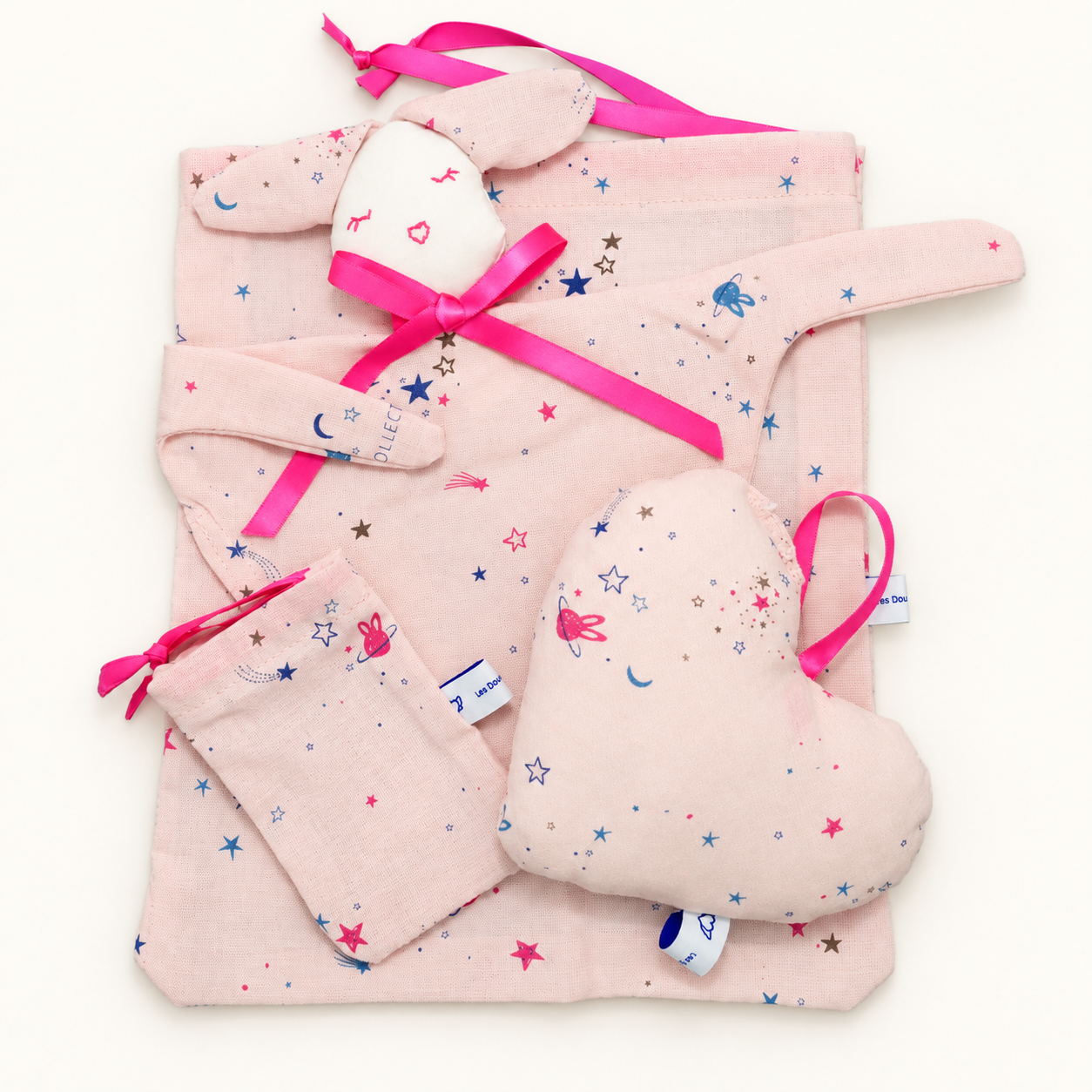 Coffret Cosmos rose sur fond crème