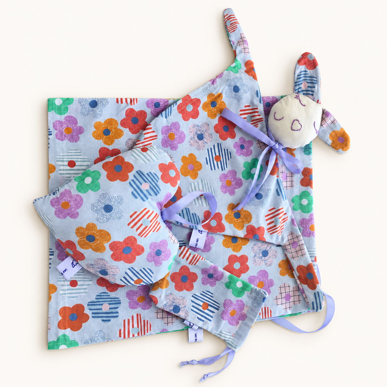 Coffret Fleurs colorées sur fond crème